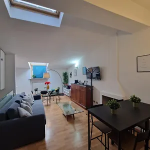 salmini-porta-romana-apartment.italymilanhotels.net/